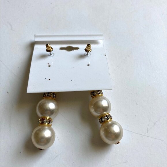 Calla Collection Imitation Pearl Swarovski Crystal Dangle Earrings 2.5 inch New - Picture 4 of 6